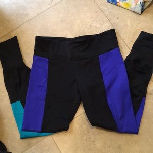 Black and Blue Onzie Leggings